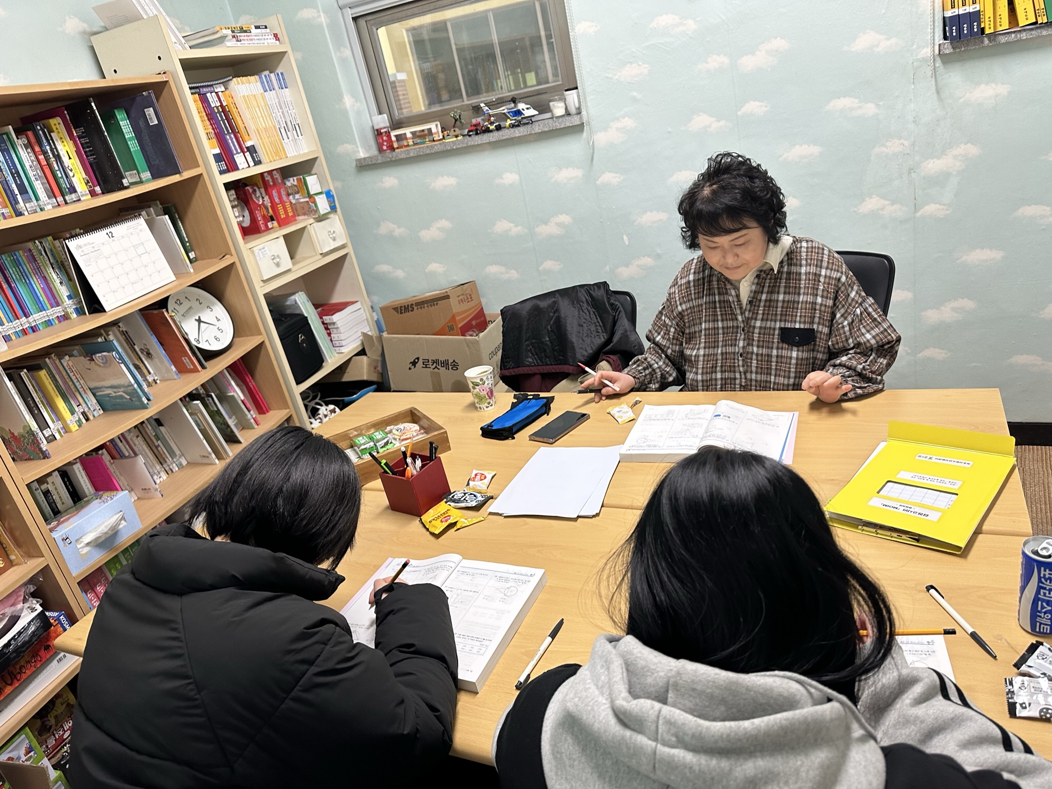 속초시시설관리공단 학교밖청소년지원센터,  2024년 제1회 검정고시 15명 학력취득